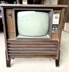 ○【貴重】NEC ブラウン管テレビ 昭和レトロ 木材 インテリア