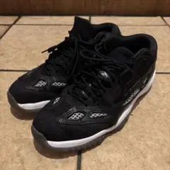 2026年最新】air jordan 11 retro low ieの人気アイテム - メルカリ