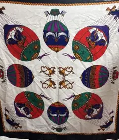 2026年最新】エルメス 三角 スカーフの人気アイテム - メルカリ