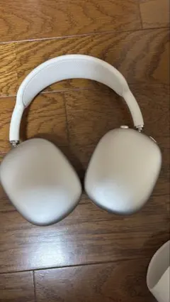 2026年最新】AirpodsMAX スターライトの人気アイテム - メルカリ