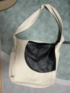 2026年最新】adaptart newspaper bagの人気アイテム - メルカリ