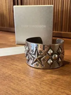 2026年最新】cody sanderson バングルの人気アイテム - メルカリ