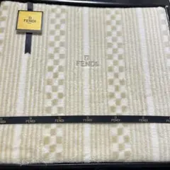 2026年最新】フェンディ 布団の人気アイテム - メルカリ