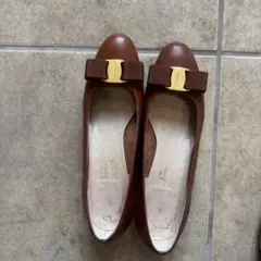 2026年最新】フェラガモパンプス24の人気アイテム - メルカリ