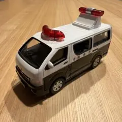 2026年最新】トミカ ハイエース 警視庁の人気アイテム - メルカリ
