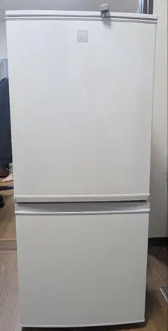 2026年最新】シャープ冷蔵庫の人気アイテム - メルカリ