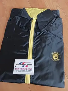 2026年最新】阪神タイガース ウインドブレーカーの人気アイテム - メルカリ