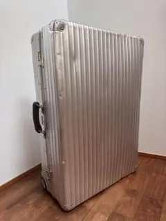 2026年最新】RIMOWA 104Lの人気アイテム - メルカリ