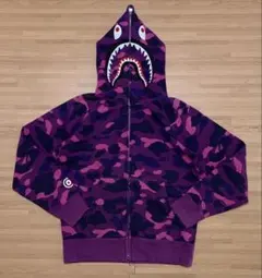 2026年最新】APE KAWSの人気アイテム - メルカリ