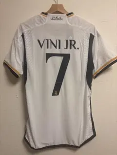 2026年最新】ヴィニシウスの人気アイテム - メルカリ