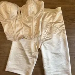 2026年最新】トリート ドレッシング ビスチェの人気アイテム - メルカリ