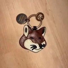 2026年最新】メゾンキツネ キーホルダーの人気アイテム - メルカリ