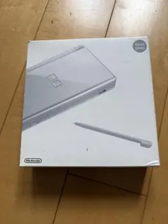 2026年最新】ds lite グロスシルバーの人気アイテム - メルカリ