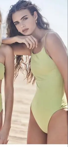 2026年最新】alexia stam 水着 ワンピース mの人気アイテム - メルカリ