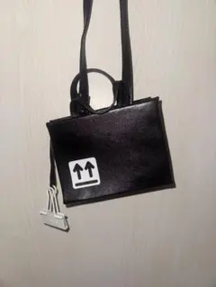2026年最新】off-white バッグの人気アイテム - メルカリ