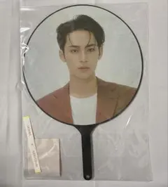 2026年最新】seventeen うちわ be the sunの人気アイテム - メルカリ