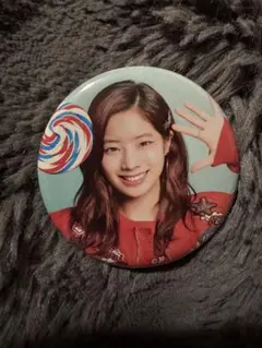 2026年最新】twice 缶バッジ ダヒョンの人気アイテム - メルカリ