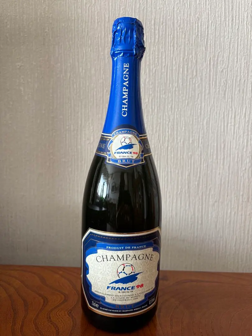 2026年最新】フランスワールドカップ ワインの人気アイテム - メルカリ