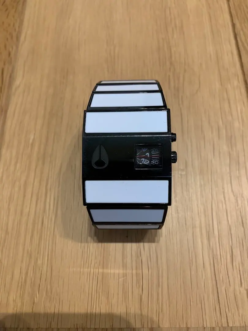 2026年最新】ニクソン ロトログの人気アイテム - メルカリ