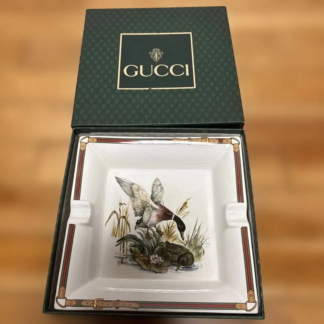 2026年最新】グッチ 灰皿の人気アイテム - メルカリ