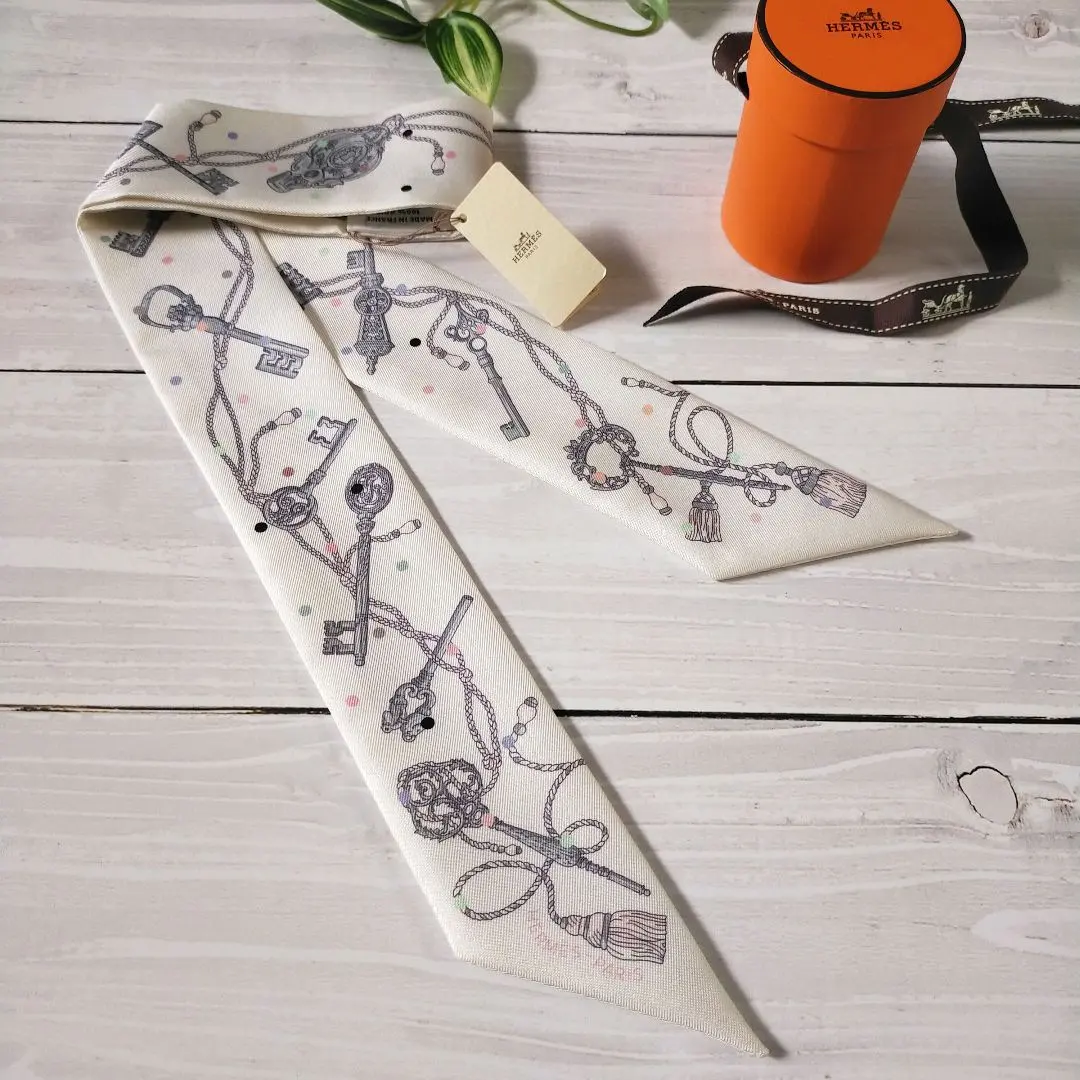 2026年最新】エルメス ツイリー レクレアポアの人気アイテム - メルカリ