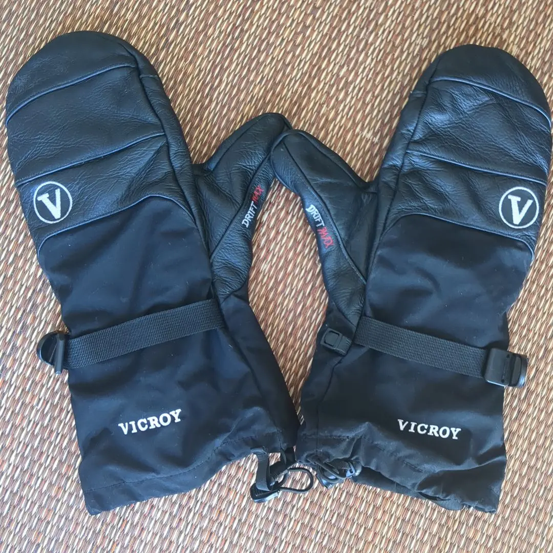 2026年最新】VICROY グローブの人気アイテム - メルカリ