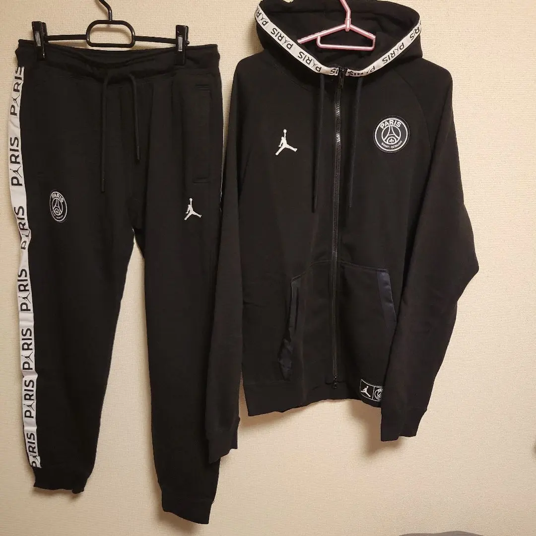 m13528001347_1.jpg?1764247191