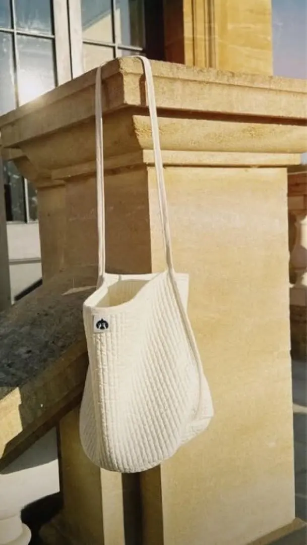 2026年最新】百々千晴 vakt.の人気アイテム - メルカリ