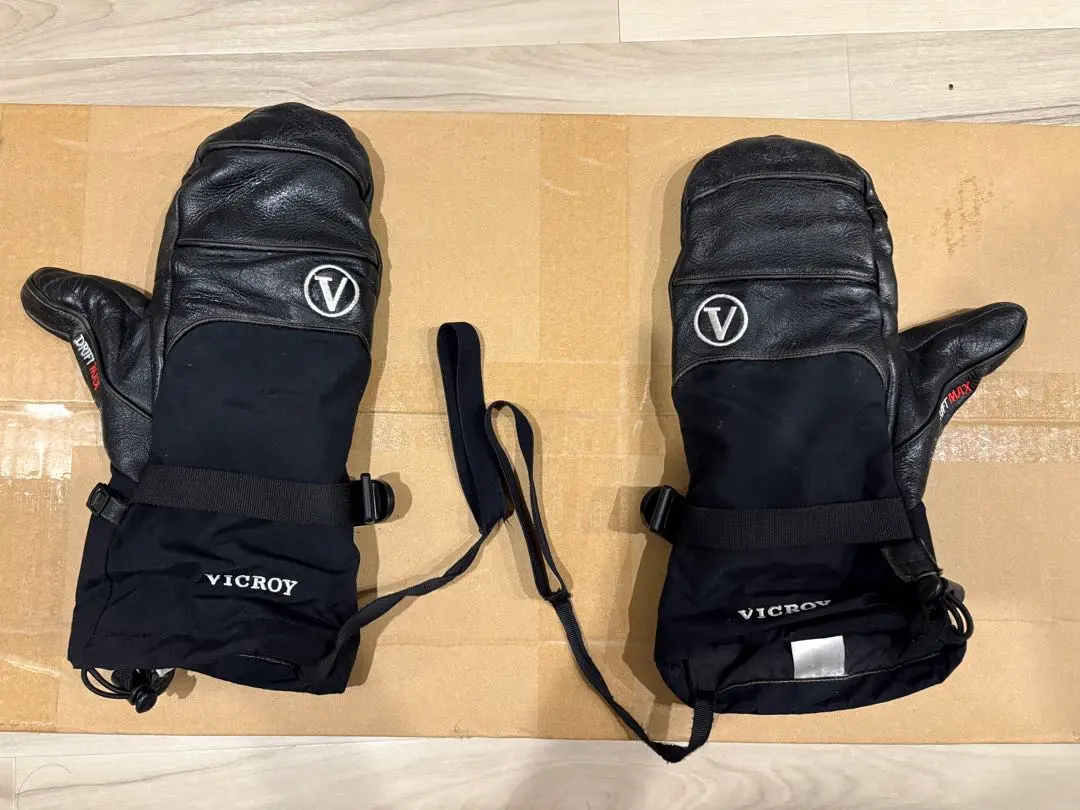 2026年最新】VICROY グローブの人気アイテム - メルカリ