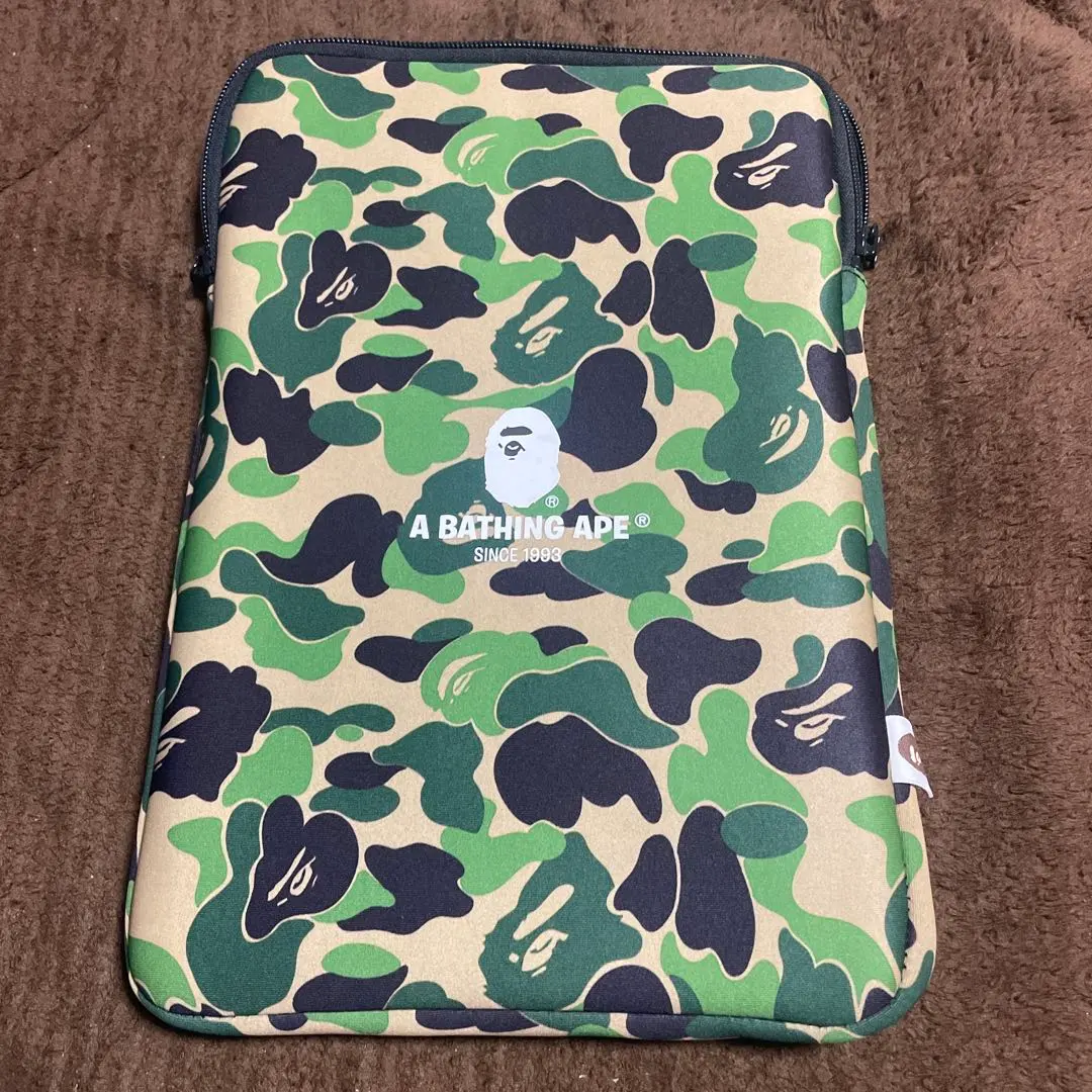 2026年最新】A BATHING APE ノートPCケースの人気アイテム - メルカリ