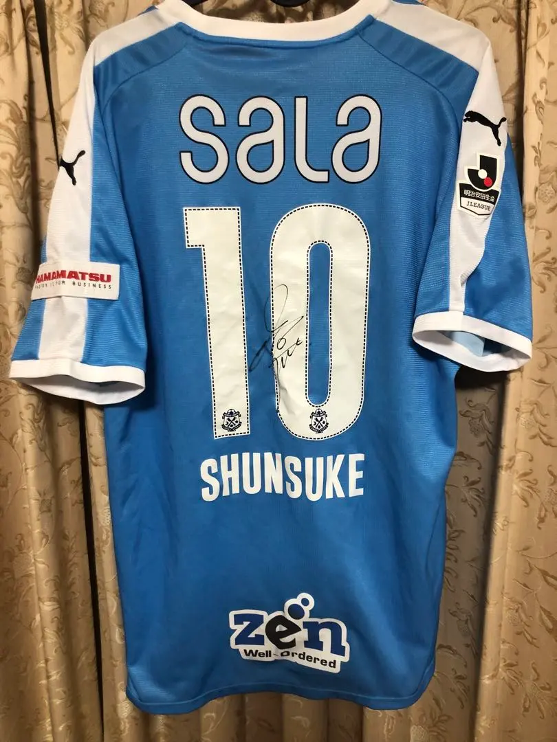 2026年最新】中村俊輔 サイン ユニフォームの人気アイテム - メルカリ