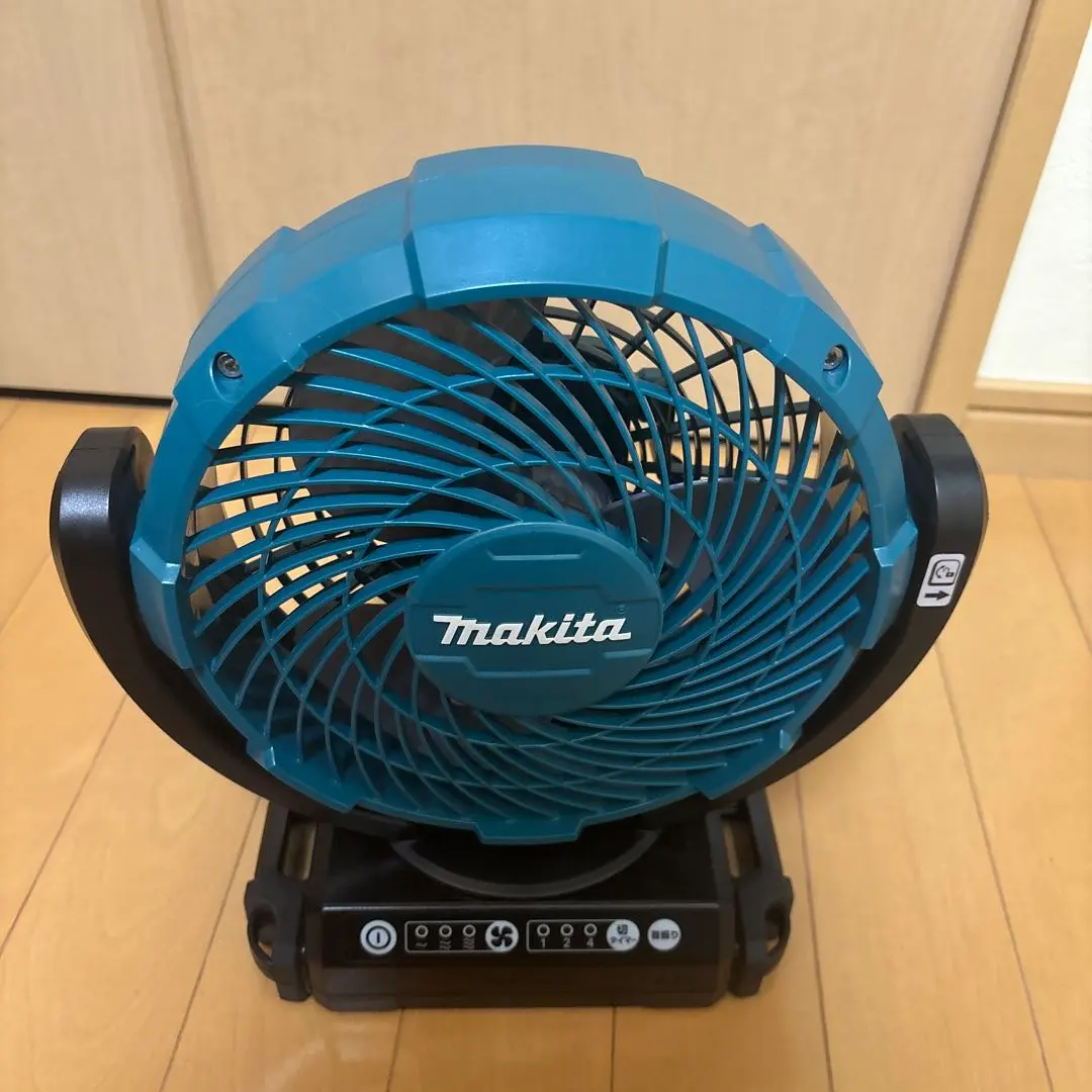 2026年最新】マキタ 充電式ファン cf203dzwの人気アイテム - メルカリ