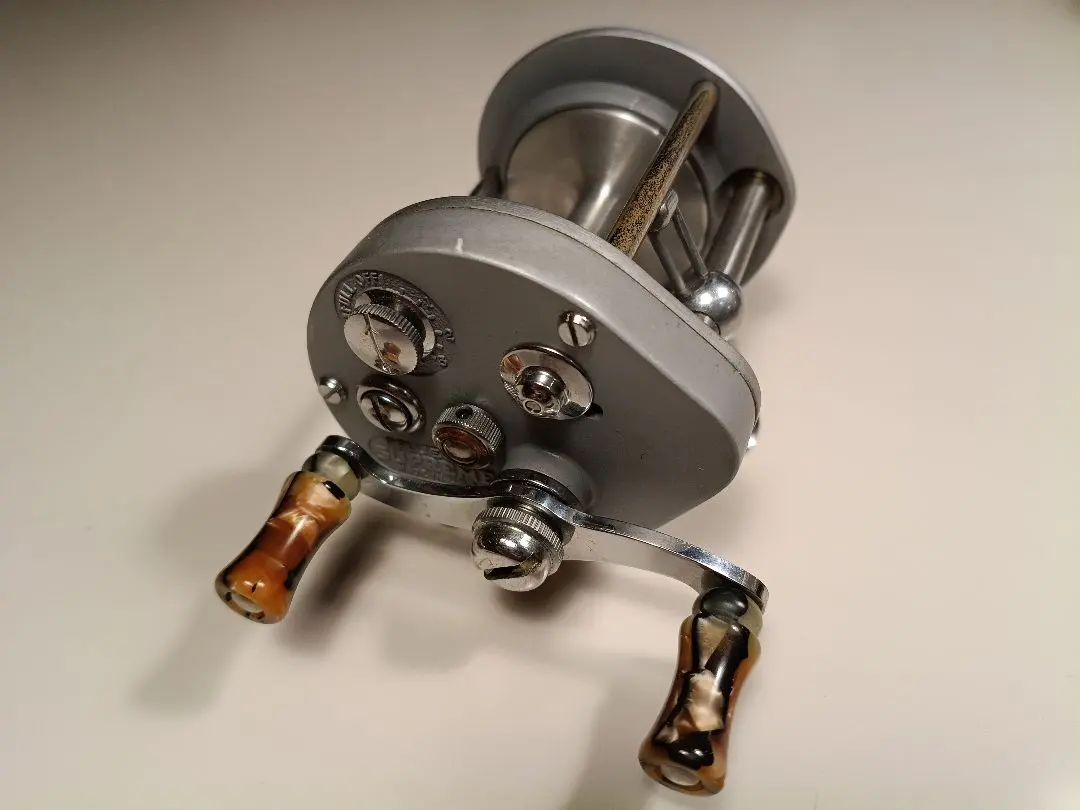 2026年最新】FLUEGER SUPREMEの人気アイテム - メルカリ