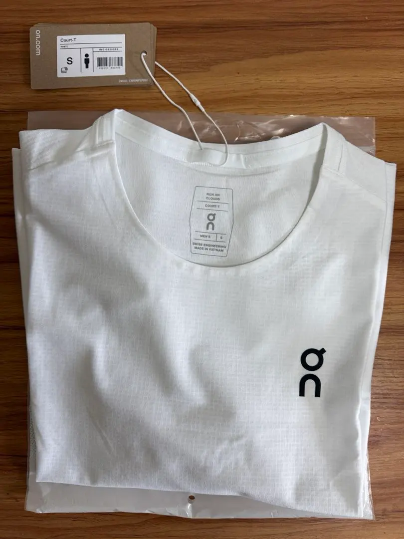 2026年最新】On Tシャツの人気アイテム - メルカリ