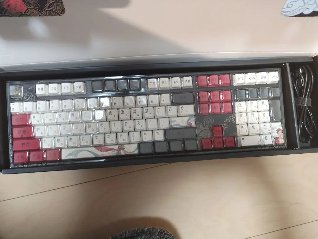 2026年最新】varmilo デイジー軸の人気アイテム - メルカリ