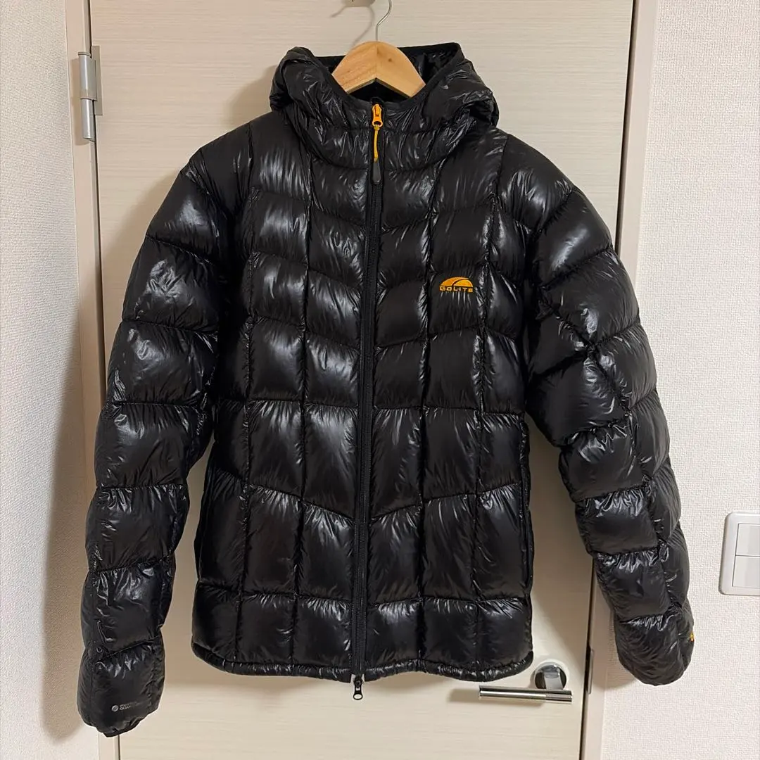 2026年最新】golite ダウンの人気アイテム - メルカリ
