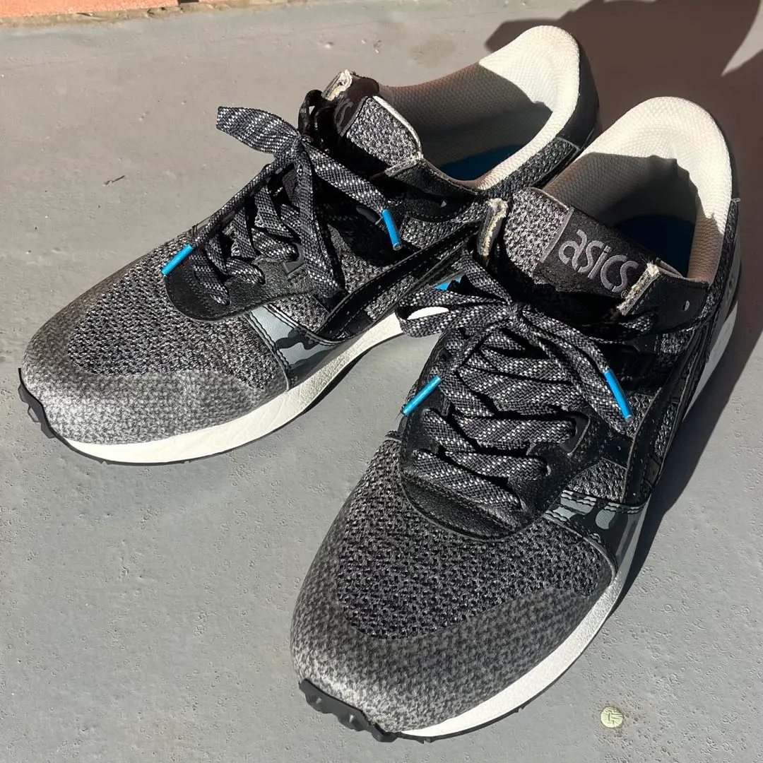 2026年最新】28ゴルフシューズアシックスの人気アイテム - メルカリ