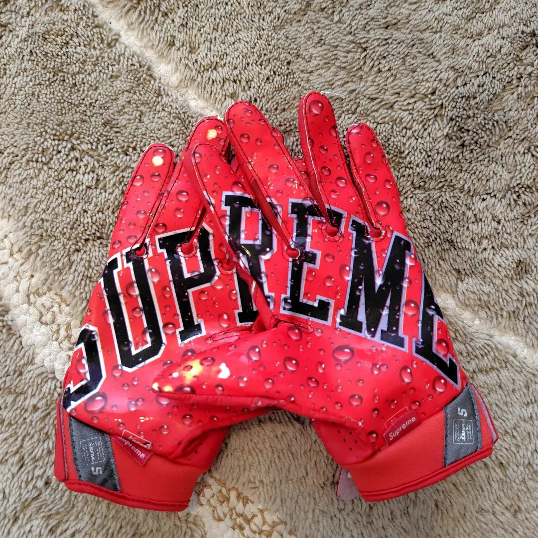 2026年最新】シュプリーム グローブ ナイキの人気アイテム - メルカリ