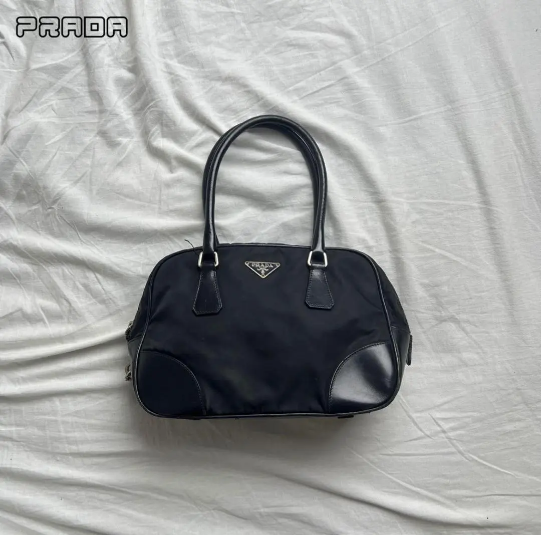2026年最新】prada プラダ ボーリングバッグの人気アイテム - メルカリ