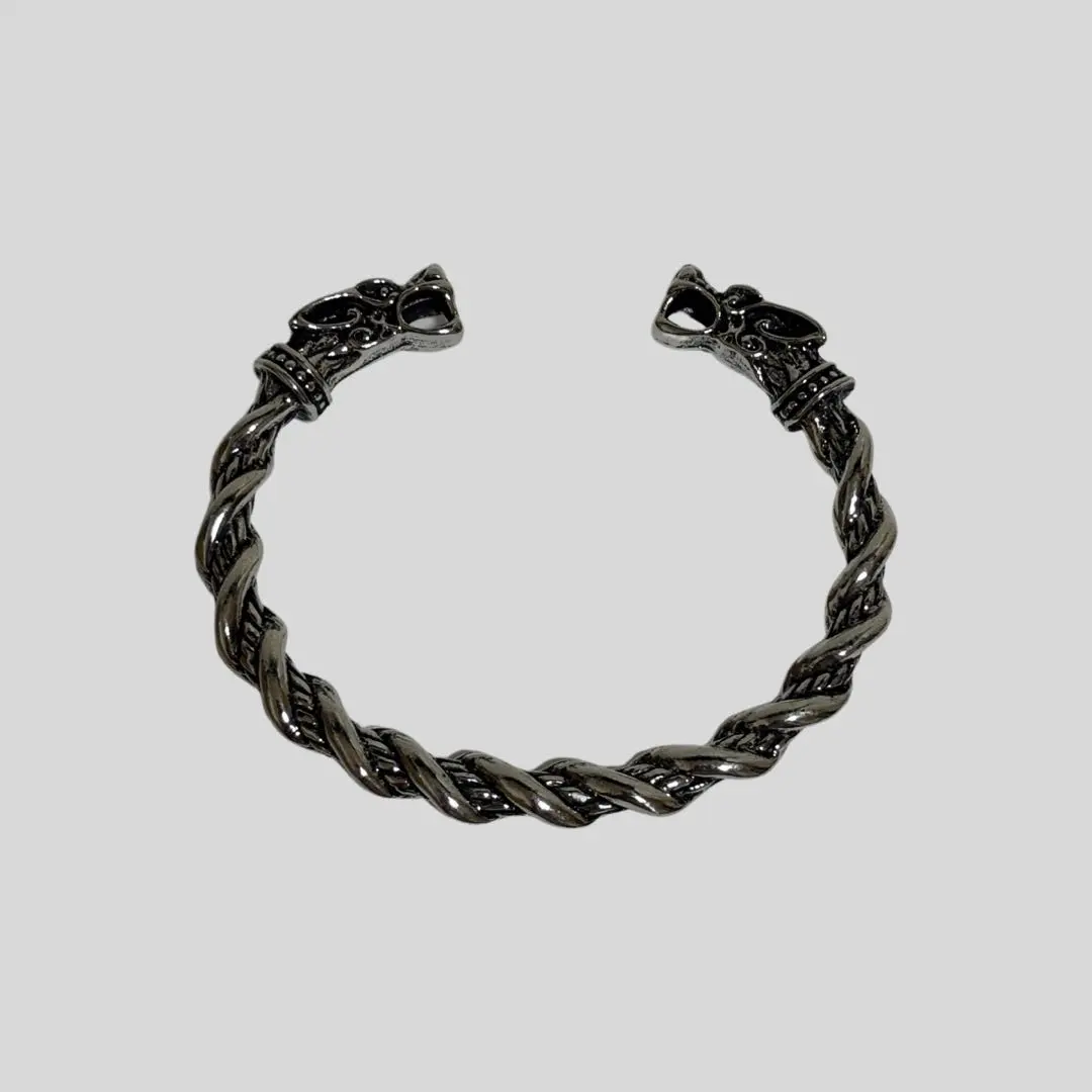 2026年最新】native spirit バングルの人気アイテム - メルカリ