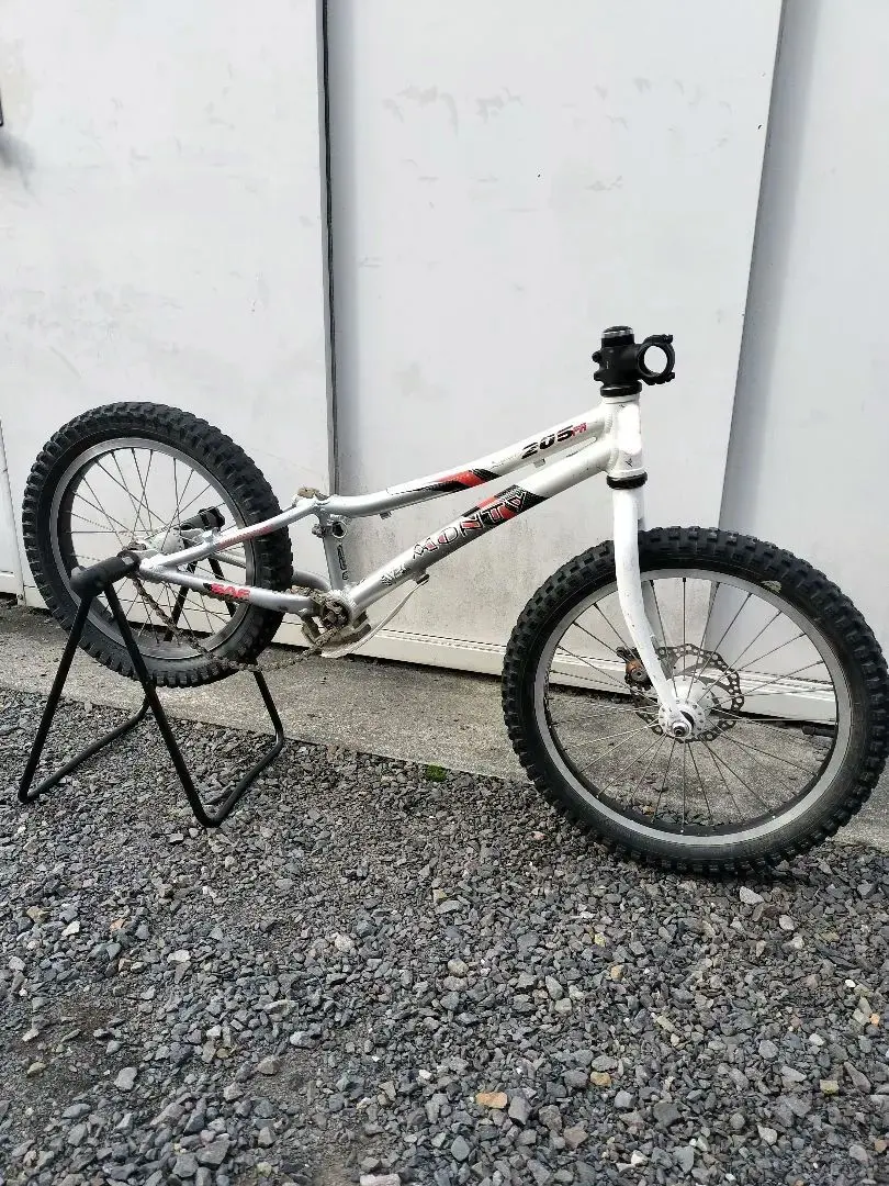 2026年最新】モンティ トライアルの人気アイテム - メルカリ