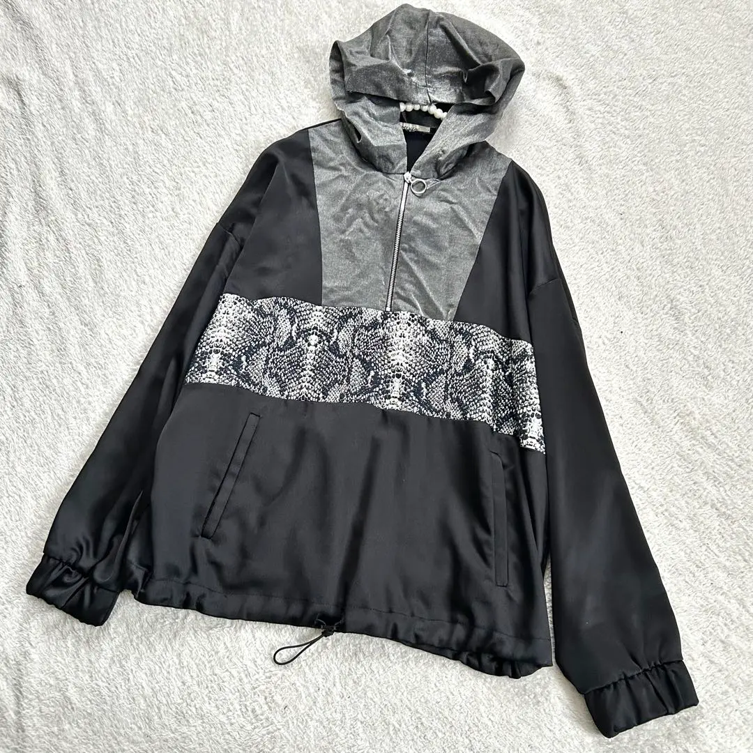 2026年最新】蛇柄 パーカーの人気アイテム - メルカリ