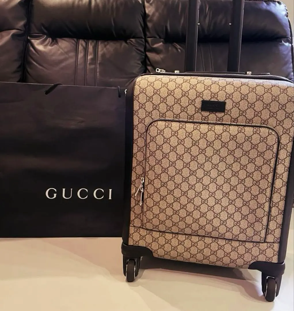 2026年最新】スーツケース グッチの人気アイテム - メルカリ