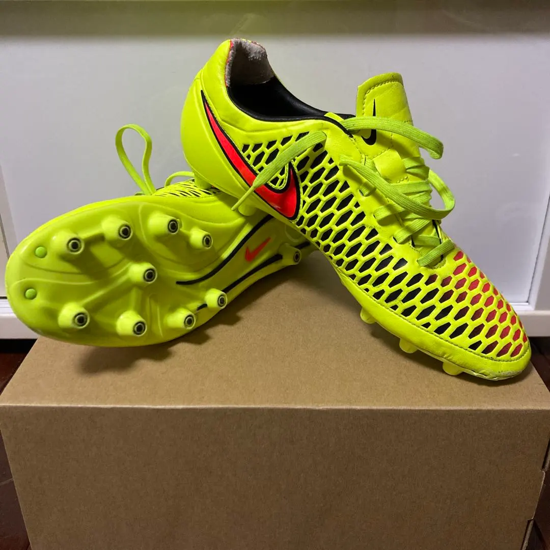 2026年最新】ナイキ nike サッカー スパイクマジスタの人気アイテム