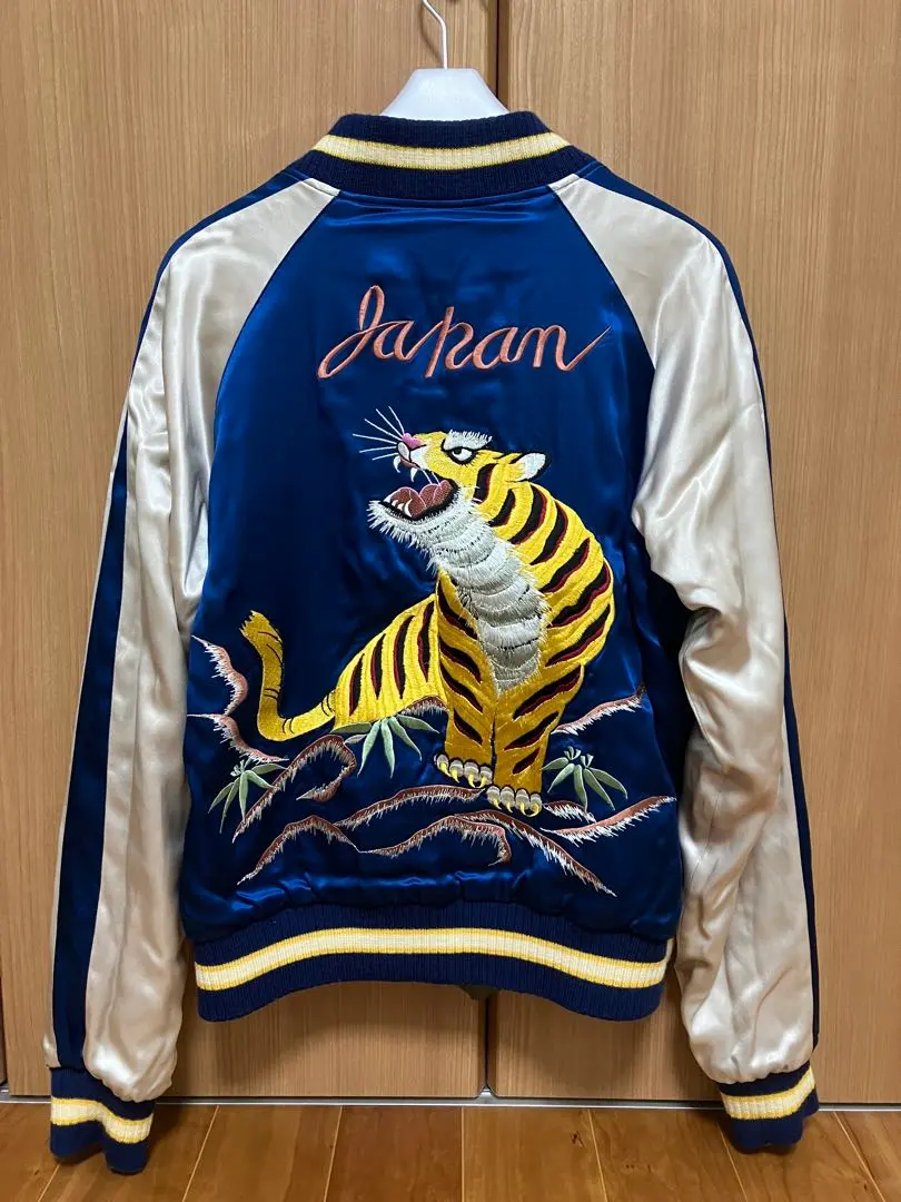 2026年最新】PARADISE FOUND スカジャンの人気アイテム - メルカリ