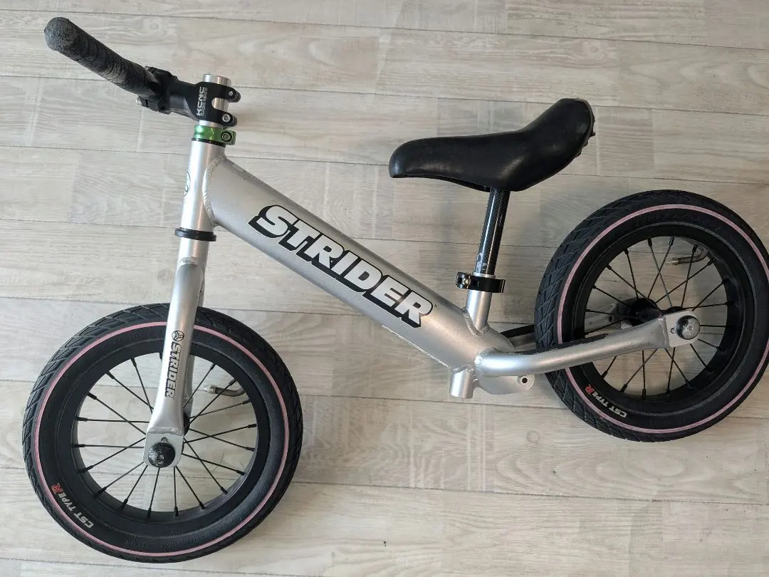 2026年最新】ストライダー カーボンの人気アイテム - メルカリ