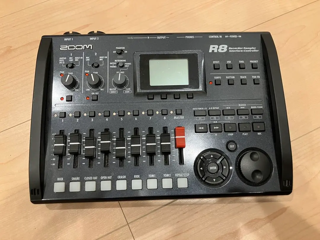 2025年最新】Zoom r8 マルチトラックレコーダーの人気アイテム - メルカリ