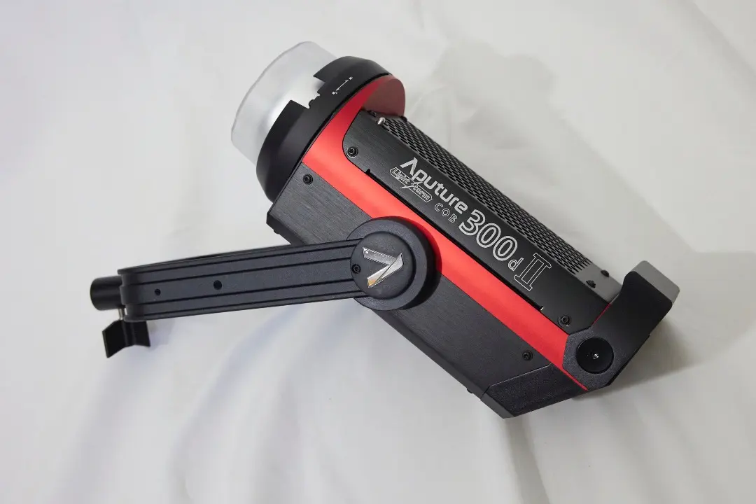 2026年最新】aputure 300の人気アイテム - メルカリ