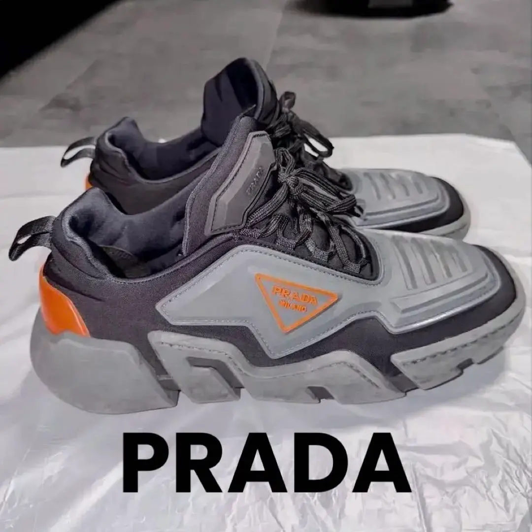 2026年最新】prada プラダ クラウドバストの人気アイテム - メルカリ