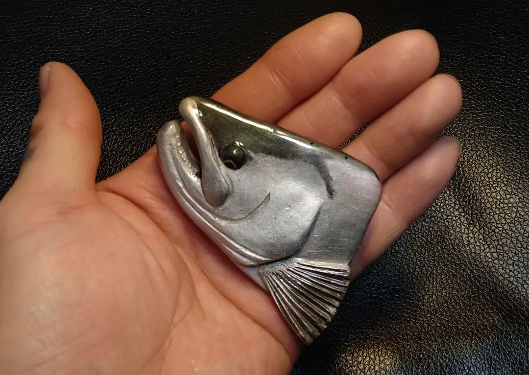 2026年最新】トラウトブローチの人気アイテム - メルカリ